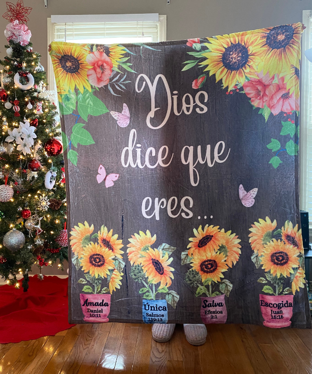 Dios Dice Que Eres - 50x60 Cozy Plush Fleece Blanket